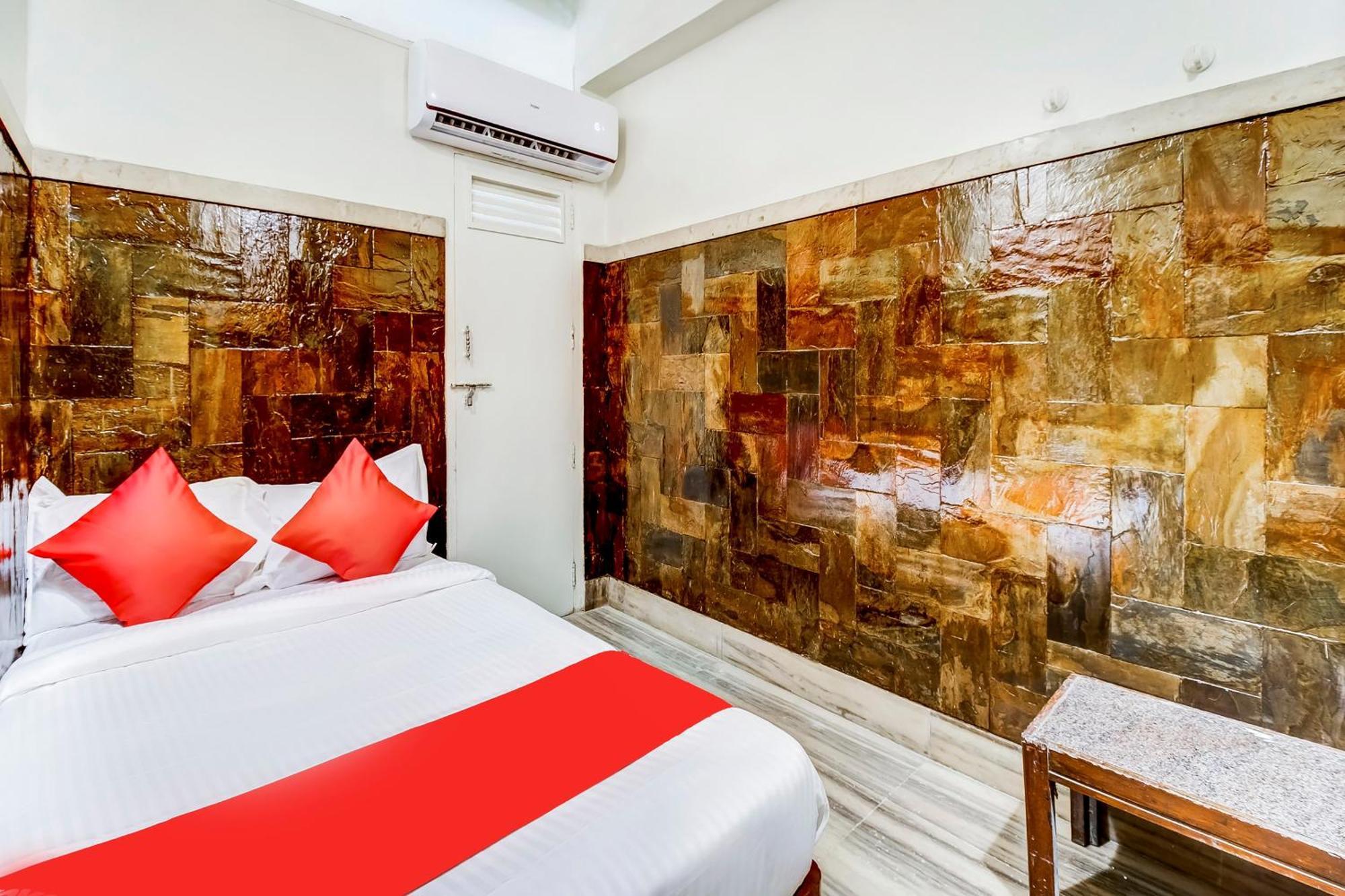 Super Oyo Hotel Dreamland Bombaim Exterior foto